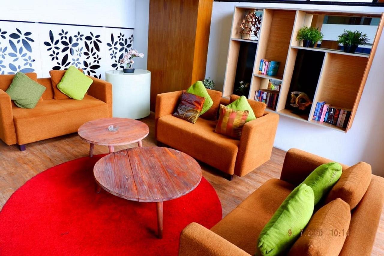 Nikhila Seminyak Bali Hotel Buitenkant foto
